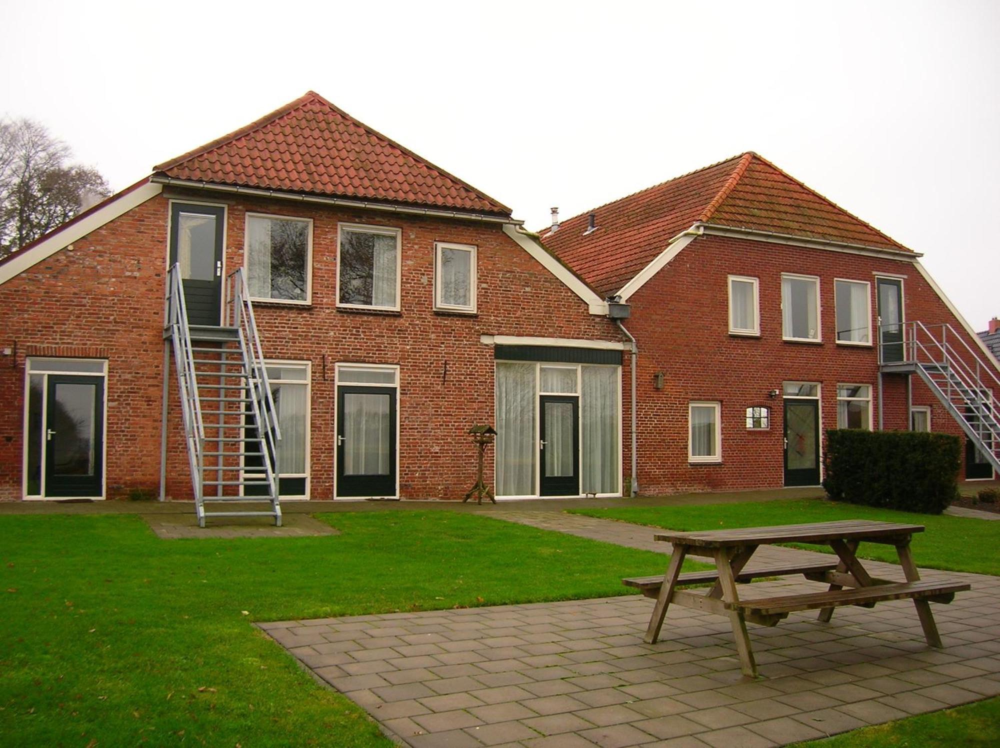 Hotel De Waalehof Jipsinghuizen Exterior photo
